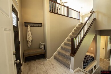 100 Pelican Ct, Mankato, MN 56001 - photo 3