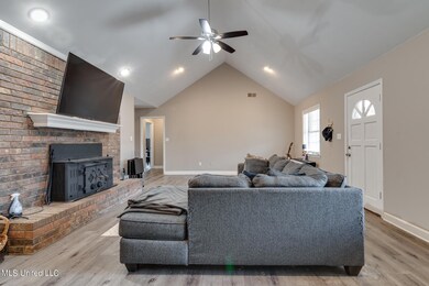 307 Woodview Road-10