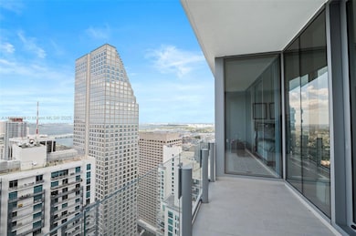 Aston Martin Residences unit 4909W, Miami, FL 33131 - photo 6