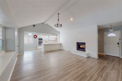 16211 Townes Rd, Friendswood, TX 77546 - photo 7