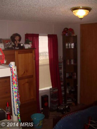 1508 Flanders Ln, Harwood, MD 20776 - photo 4