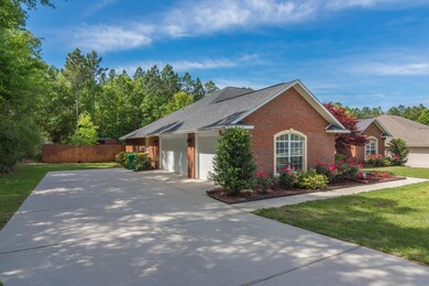 2608 Butterfly Aly, Crestview, FL 32536 - photo 3