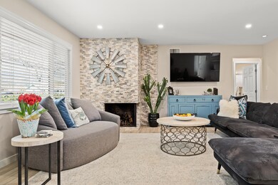 1330 La Manida St, Carpinteria, CA 93013 - photo 6