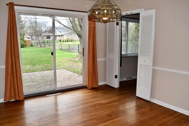 2671 Montcalm Rd, Columbus, OH 43221 - photo 5