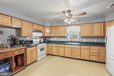 21 Skyport Rd, Mechanicsburg, PA 17050 - photo 7