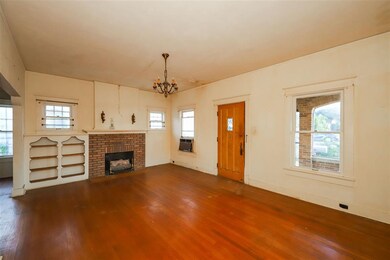 1319 Mier St, Laredo, TX 78040 - photo 6