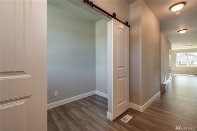 15437 Coles Ct SE, Yelm, WA 98597 - photo 5