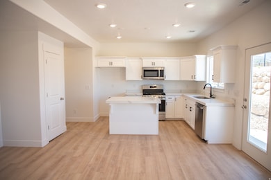 1918 E 1350 N, Spanish Fork, UT 84660 - photo 2