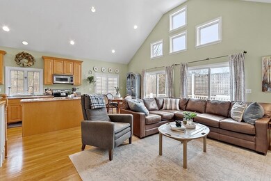 35 Ipswich Dr, Littleton, MA 01460 - photo 2