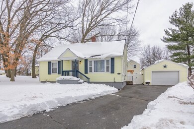 11 Kent St, Lawrence, MA 01843 - photo 2
