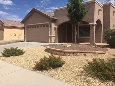 14221 Desert Sky Dr, Horizon City, TX 79928 - photo 2