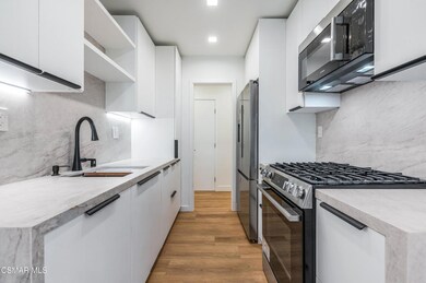 unlisted-address, Los Angeles, CA 90025 - photo 3