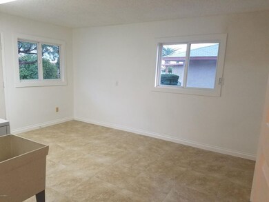 17411 N Horseshoe Ln unit 57, Sun City, AZ 85373 - photo 3