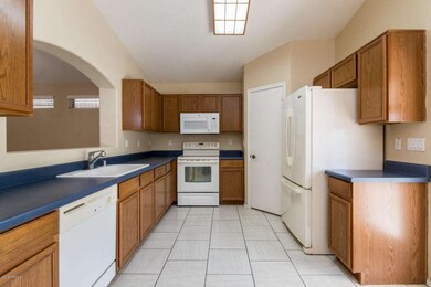 12305 W Bloomfield Rd - MLS-10