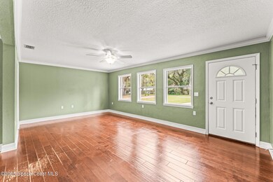 10-web-or-mls-515 N Division St-12