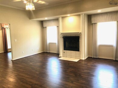 1530 Cynthia Ln, Wichita Falls, TX 76302 - photo 6