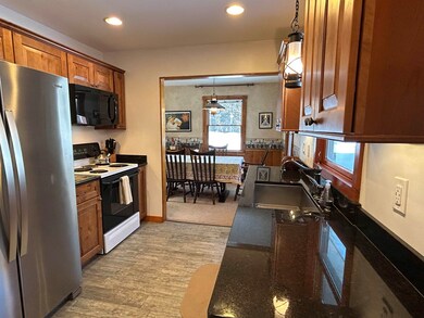 147 Davis Rd, Ludlow, VT 05149 - photo 4