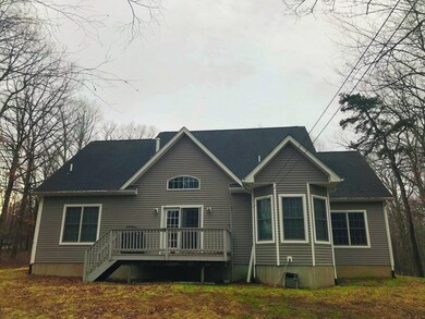 151 Privet Ln, Milford, PA 18337 - photo 2