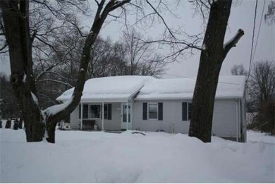 108 Ludlow Rd, Chicopee, MA 01020 - photo 2
