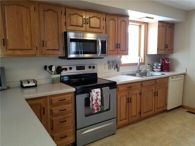 916 S Maureen Rd, Greensburg, IN 47240 - photo 3