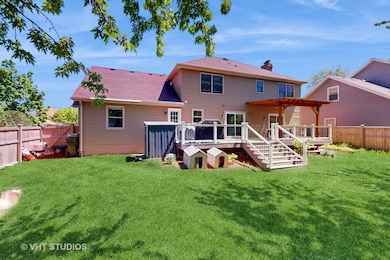 1805 Beloit Ct, Naperville, IL 60565 - photo 2