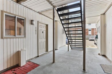 C101 is a corner unit on the ground floor
