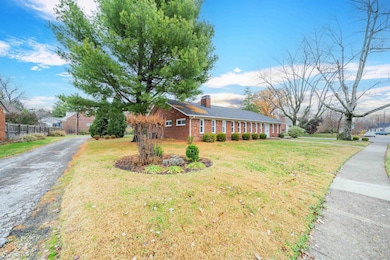 1809 Fieldcrest Dr, Owensboro, KY 42301 - photo 4