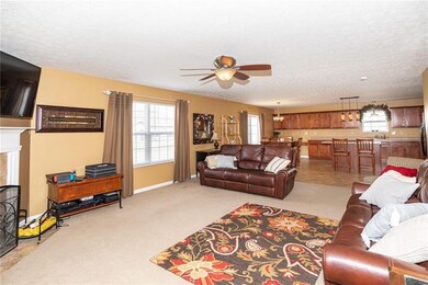 2594 Foxtail Dr, Plainfield, IN 46168 - photo 7