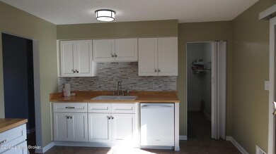 1475 Fisher Ln, Mount Washington, KY 40047 - photo 5