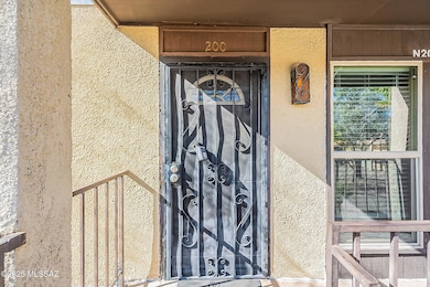 1620 N. Wilmot N200