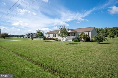 28032 E Trap Pond Rd, Laurel, DE 19956 - photo 4