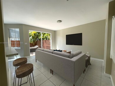 11042 NW 48th Ln, Doral, FL 33178 - photo 4