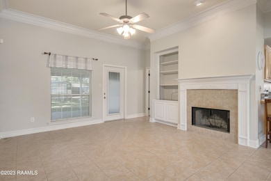 330 Pear Tree Cir-4