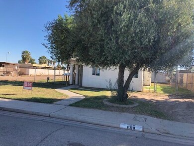 688 N Eucalyptus Ave, Blythe, CA 92225 - photo 3