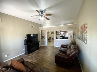 14324 Desert Sky Dr, Horizon City, TX 79928 - photo 6