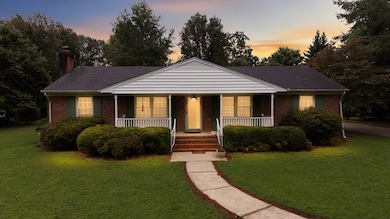 2861 Three Bridge Rd, Powhatan, VA 23139 - photo 2