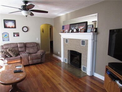 425 Raines St, Plainfield, IN 46168 - photo 4