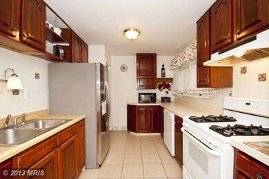 101 Hollowbrook Rd, Lutherville Timonium, MD 21093 - photo 4