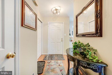 3313 Weymouth Ct, Woodbridge, VA 22192 - photo 5