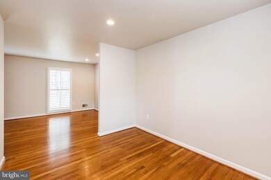 4402 Jayson Ln, Annandale, VA 22003 - photo 7