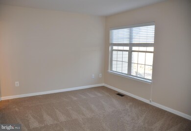 206 Mcdaniel Dr, Purcellville, VA 20132 - photo 7