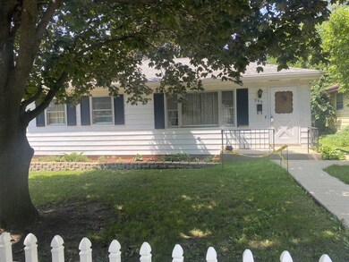 955 N Sleight St, Naperville, IL 60563 - photo 3