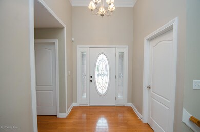 8622 Sanctuary Ln, Louisville, KY 40291 - photo 2