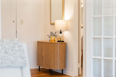 High Point of Hartsdale unit 305, Hartsdale, NY 10530 - photo 3