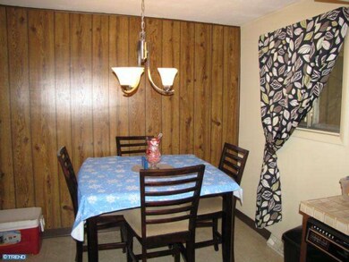 16 Betty Ln, Royersford, PA 19468 - photo 6