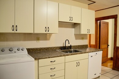 133 Albion St unit 1, Somerville, MA 02144 - photo 2