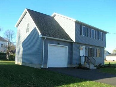 31 Thomas St, Chicopee, MA 01013 - photo 2