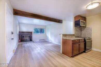 998 W Beaver Creek Blvd Avon-large-001-0