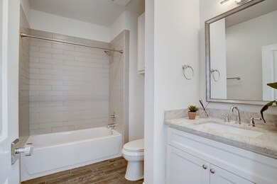 3803 Olde Bourbon Ln, Houston, TX 77018 - photo 7