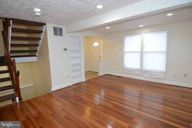 3537 Laurel View Ct, Laurel, MD 20724 - photo 3